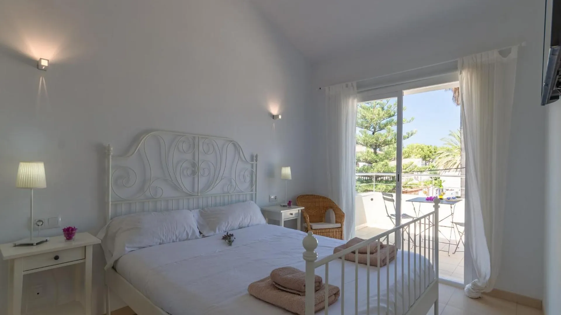 Modern Villa With Pool In Alcudia Alcúdia