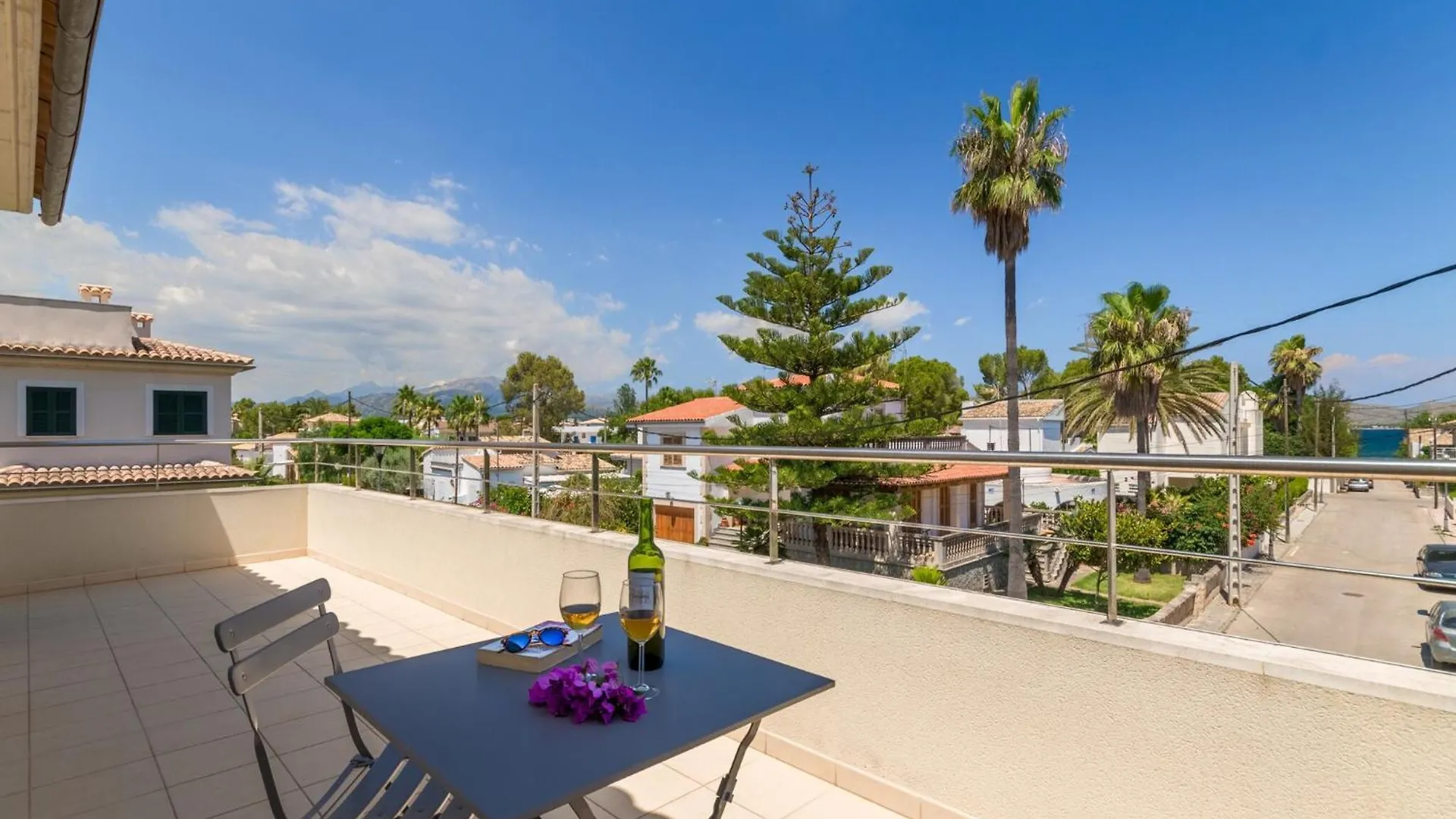 Modern Villa With Pool In Alcudia